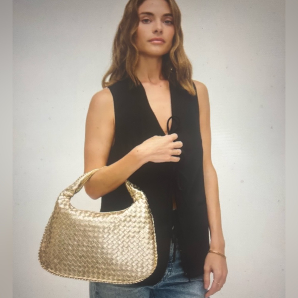 Urban Expressions Adela Woven Hobo Bag - Picture 4 of 7